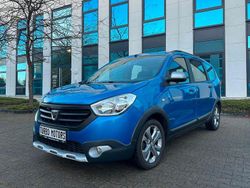 Blau Gebraucht 2015 Dacia Lodgy Stepway Van / Kleinbus | 7.300 € (Fairer Preis)