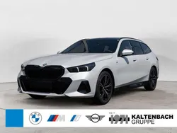 Mineralweiss Neu 2024 BMW 520 M Sport Kombi | 70.590 € (Teuer)