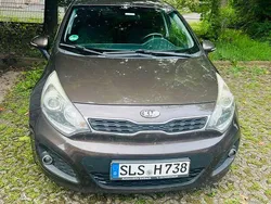 Braun Gebraucht 2011 Kia Rio Spirit Limousine | 2.800 €