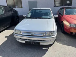 Silber Gebraucht 1991 Ford Orion Ghia Limousine | 3.900 €