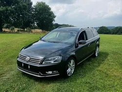 Schwarz Gebraucht 2010 VW Passat Highline Kombi | 8.300 €