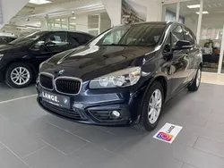 Blau Gebraucht 2017 BMW 218 Active Tourer Advantage Van / Kleinbus | 15.990 € (Guter Preis)