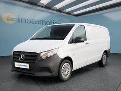 Weiß Gebraucht 2024 Mercedes Vito Van / Kleinbus | 34.749 € (Etwas zu teuer)
