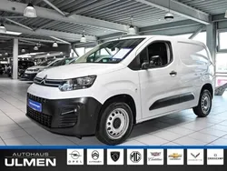 Weiß (lackierung weiss icy/deckende lackierung) Gebraucht 2023 Citroën Berlingo Van / Kleinbus | 22.967 € (Guter Preis)