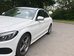 Weiß Gebraucht 2014 Mercedes C220 AMG line Limousine | 18.500 €