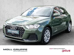 Distriktgrün metallic Gebraucht 2025 Audi A1 Sportback Advanced Kleinwagen | 22.440 € (Guter Preis)