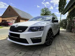 Weiß Gebraucht 2015 Skoda Octavia RS Kombi | 15.700 € (Fairer Preis)