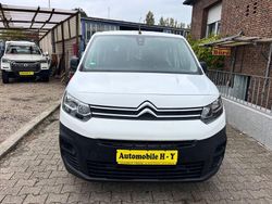 Weiß Gebraucht 2019 Citroën Berlingo Van / Kleinbus | 10.800 €