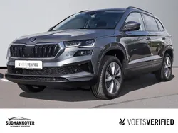 Grau Gebraucht 2022 Skoda Karoq Style SUV | 32.495 € (Fairer Preis)