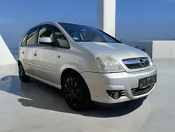 Silber Gebraucht 2007 Opel Meriva Van / Kleinbus | 1.500 € (Guter Preis)