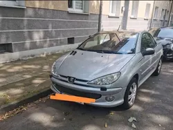 Silber Gebraucht 2003 Peugeot 206 CC Cabrio | 1.300 € (Guter Preis)
