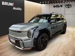 Iceberg green Gebraucht 2024 Kia EV9 GT-Line SUV | 71.990 € (Teuer)