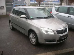 Silber Gebraucht 2007 Skoda Fabia Kleinwagen | 3.400 € (Fairer Preis)