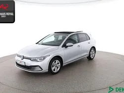 Silber (metallic) Gebraucht 2022 VW Golf VIII Limousine | 24.840 € (Fairer Preis)