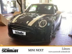 Midnight black metallic Gebraucht 2021 Mini Cooper Classic Kleinwagen | 21.790 € (Teuer)