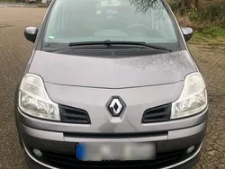 Silber Gebraucht 2010 Renault Grand Modus Van / Kleinbus | 2.500 €