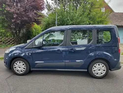 Blau Gebraucht 2015 Ford Tourneo Connect Ambiente Van / Kleinbus | 7.000 €