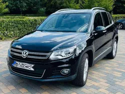 Schwarz Gebraucht 2015 VW Tiguan LOUNGE SUV | 11.500 € (Fairer Preis)