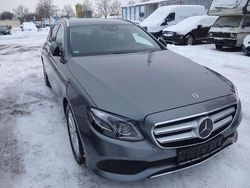 Selenitgrau metalliclack Gebraucht 2018 Mercedes E220 Kombi | 21.500 € (Superpreis)