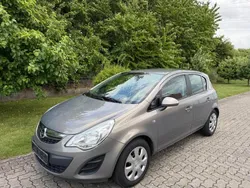 Grau Gebraucht 2013 Opel Corsa Edition Limousine | 3.790 € (Fairer Preis)