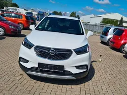 Weiß Gebraucht 2018 Opel Mokka X Ultimate SUV | 12.499 € (Guter Preis)