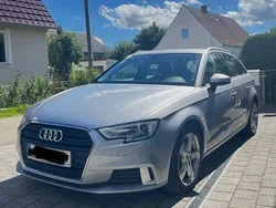 Silber Gebraucht 2018 Audi A3 Sportback Sport Limousine | 17.500 € (Fairer Preis)