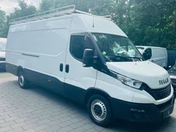 Weiß Gebraucht 2021 Iveco Daily Van / Kleinbus | 26.499 € (Fairer Preis)