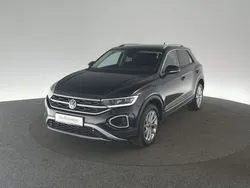 Schwarz Gebraucht 2024 VW T-Roc Style SUV | 30.930 € (Fairer Preis)