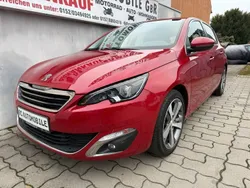 Rot Gebraucht 2015 Peugeot 308 Allure Limousine | 8.299 € (Fairer Preis)