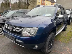 Blau Gebraucht 2015 Dacia Duster Celebration SUV | 9.990 € (Fairer Preis)