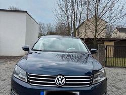 Blau Gebraucht 2011 VW Passat Comfortline Limousine | 9.500 € (Teuer)