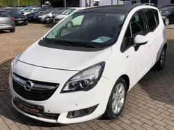 Weiß Gebraucht 2012 Opel Meriva Van / Kleinbus | 3.000 € (Fairer Preis)