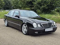 Schwarz Gebraucht 2002 Mercedes E430 Avantgarde Limousine | 11.490 €