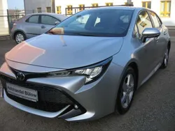 Precious silver Gebraucht 2019 Toyota Corolla Comfort Kleinwagen | 14.350 € (Fairer Preis)