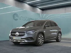 Grau Gebraucht 2021 Mercedes GLA250 Progressive SUV | 31.545 € (Etwas zu teuer)