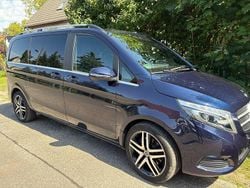Blau Gebraucht 2019 Mercedes V250 Van / Kleinbus | 43.400 € (Guter Preis)