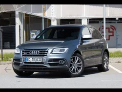 Grau Gebraucht 2015 Audi SQ5 Sport SUV | 18.999 € (Guter Preis)