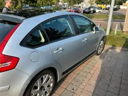 Grau Gebraucht 2006 Citroën C4 Limousine | 2.450 €