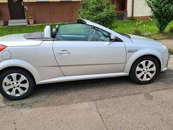 Silber Gebraucht 2008 Opel Tigra Cabrio | 3.600 € (Etwas zu teuer)