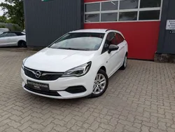 Weiß Gebraucht 2022 Opel Astra Kombi | 10.799 € (Fairer Preis)