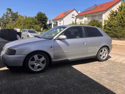 Silber Gebraucht 1997 Audi A3 Premium Kleinwagen | 750 € (Fairer Preis)