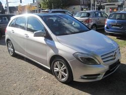 Polarsilber Gebraucht 2014 Mercedes B180 Van / Kleinbus | 9.999 € (Guter Preis)