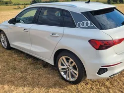 Weiß Gebraucht 2021 Audi A3 Sportback e-tron Ambiente Limousine | 23.555 € (Guter Preis)