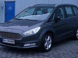 Grau Gebraucht 2016 Ford Galaxy Titanium Van / Kleinbus | 14.900 € (Guter Preis)