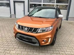 Orange Gebraucht 2018 Suzuki Vitara SUV | 16.250 € (Fairer Preis)