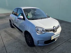 Weiß Gebraucht 2020 Renault Twingo LIMITED Kleinwagen | 11.940 € (Teuer)