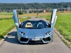 Blau Gebraucht 2015 Lamborghini Aventador Cabrio | 315.000 €