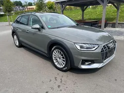 Grau Gebraucht 2022 Audi A4 Allroad Business Kombi | 35.900 € (Fairer Preis)