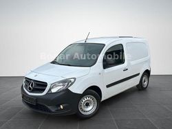 Weiß Gebraucht 2013 Mercedes Citan 108 Van / Kleinbus | 6.545 € (Fairer Preis)