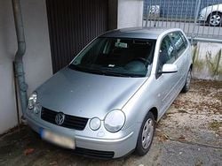 Grau Gebraucht 2004 VW Polo Kleinwagen | 2.500 € (Fairer Preis)